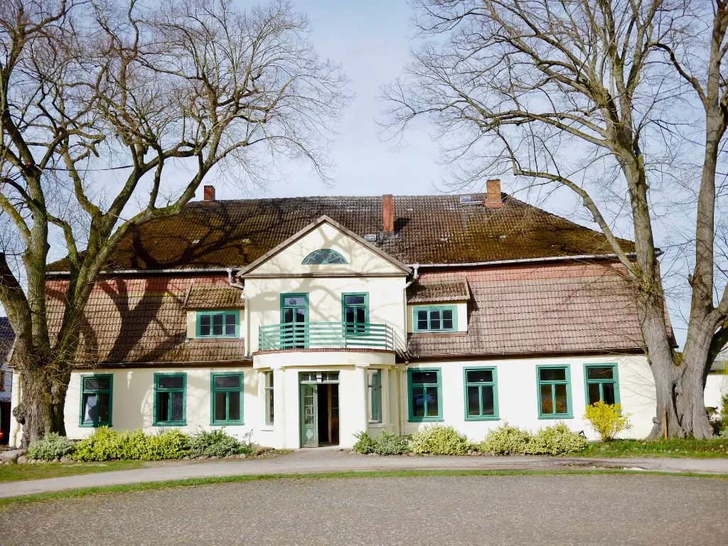 Großschönfeld Haus 2.webp